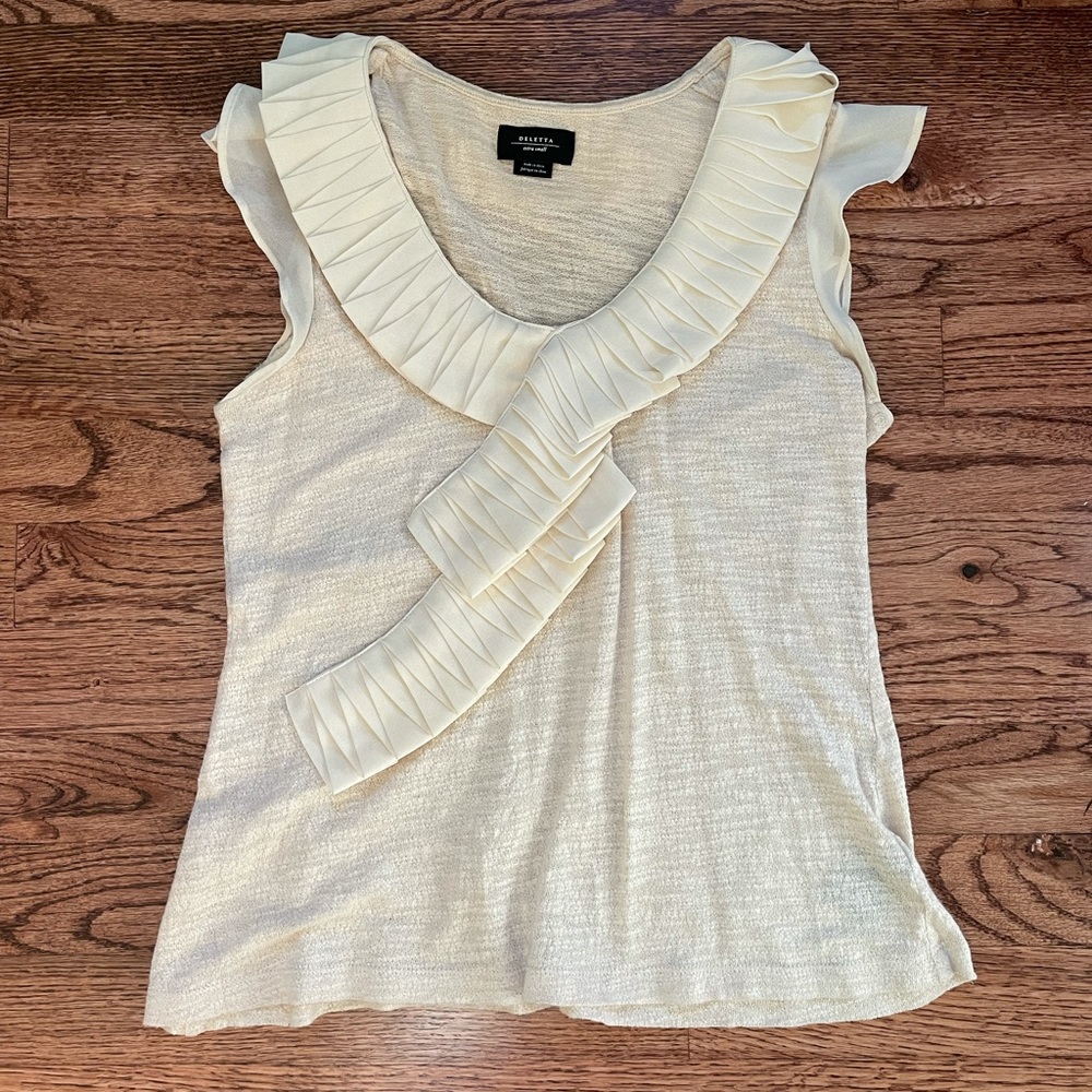 Anthropologie Deletta Flutter sleeveless top
